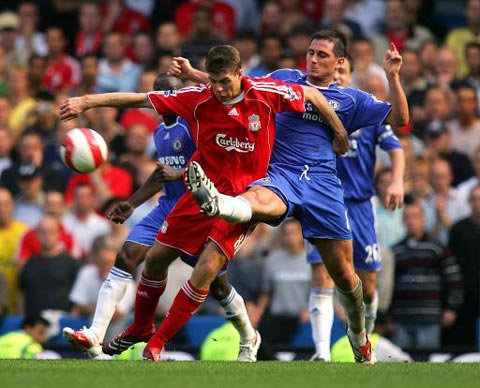 在高強度的 在高強度的